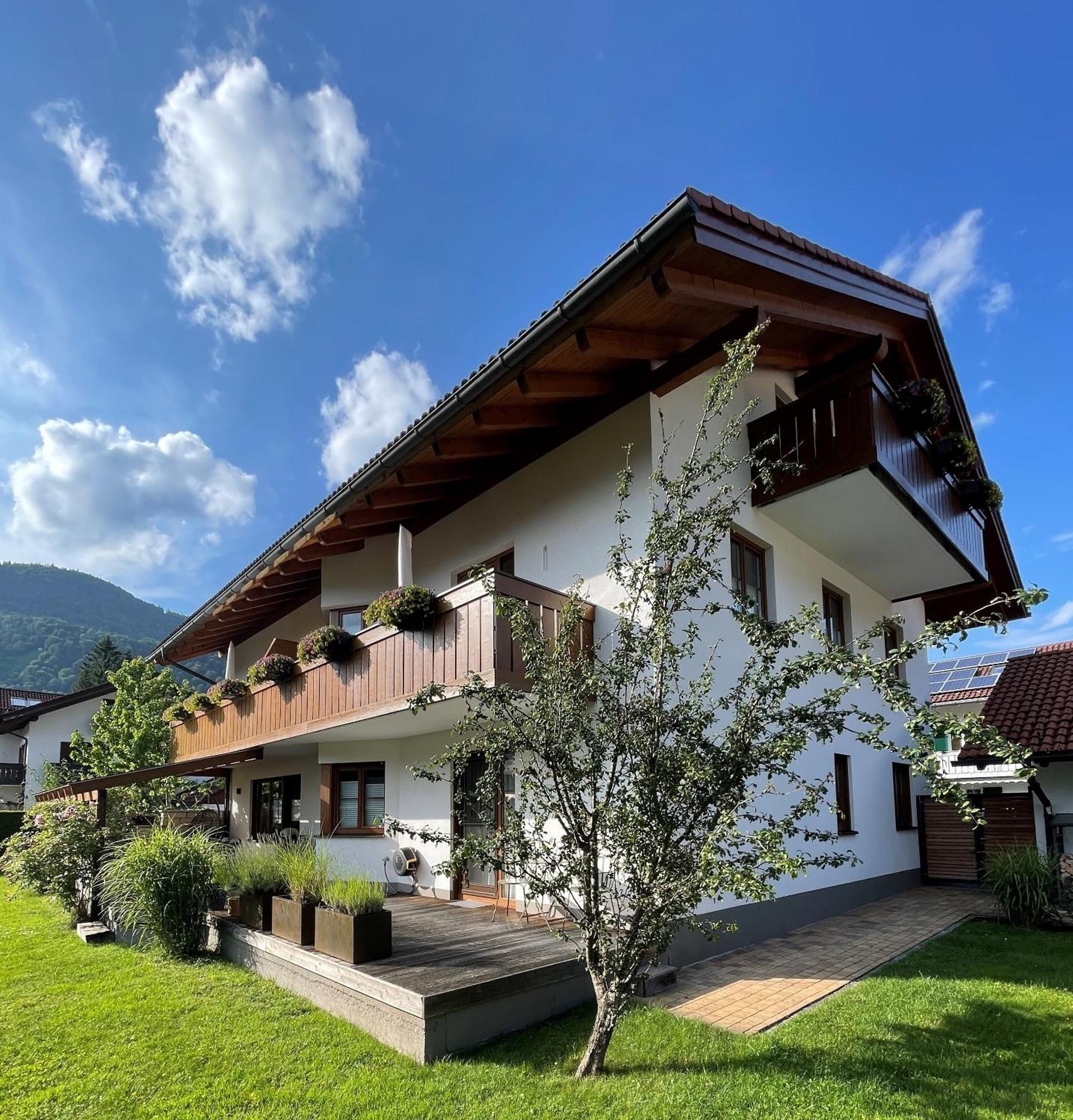 Das Bergquartier - Ferienwohnung Zugspitze Оберау Екстер'єр фото